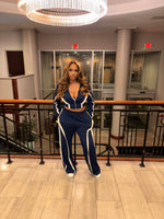 Load image into Gallery viewer, Catching a vibe sweatsuit
