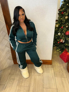 Fall in love sweatsuit